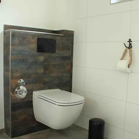 Ankerplatz Im Gruenen, Strandnah , Fernab Vom Mainstream , Ideal Fuer Familien Lejlighed Gorow